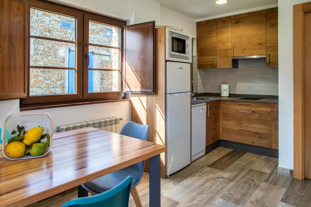 Apartamentos Rurales Lola Penarronda Castropol Bagian luar foto