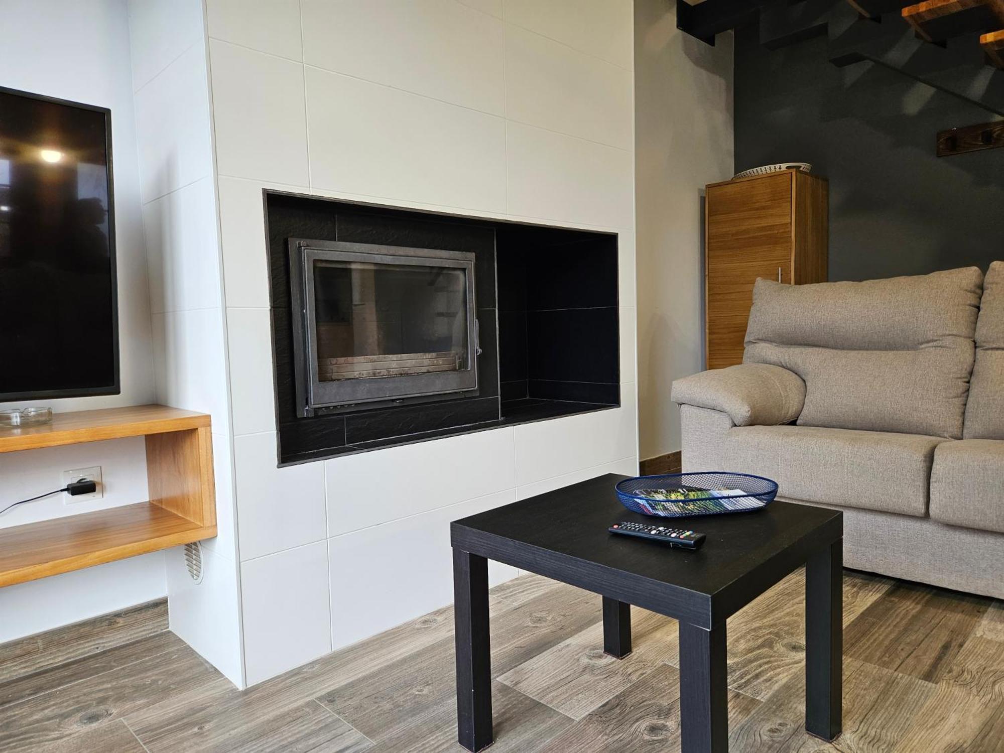 Apartamentos Rurales Lola Penarronda Castropol Bagian luar foto