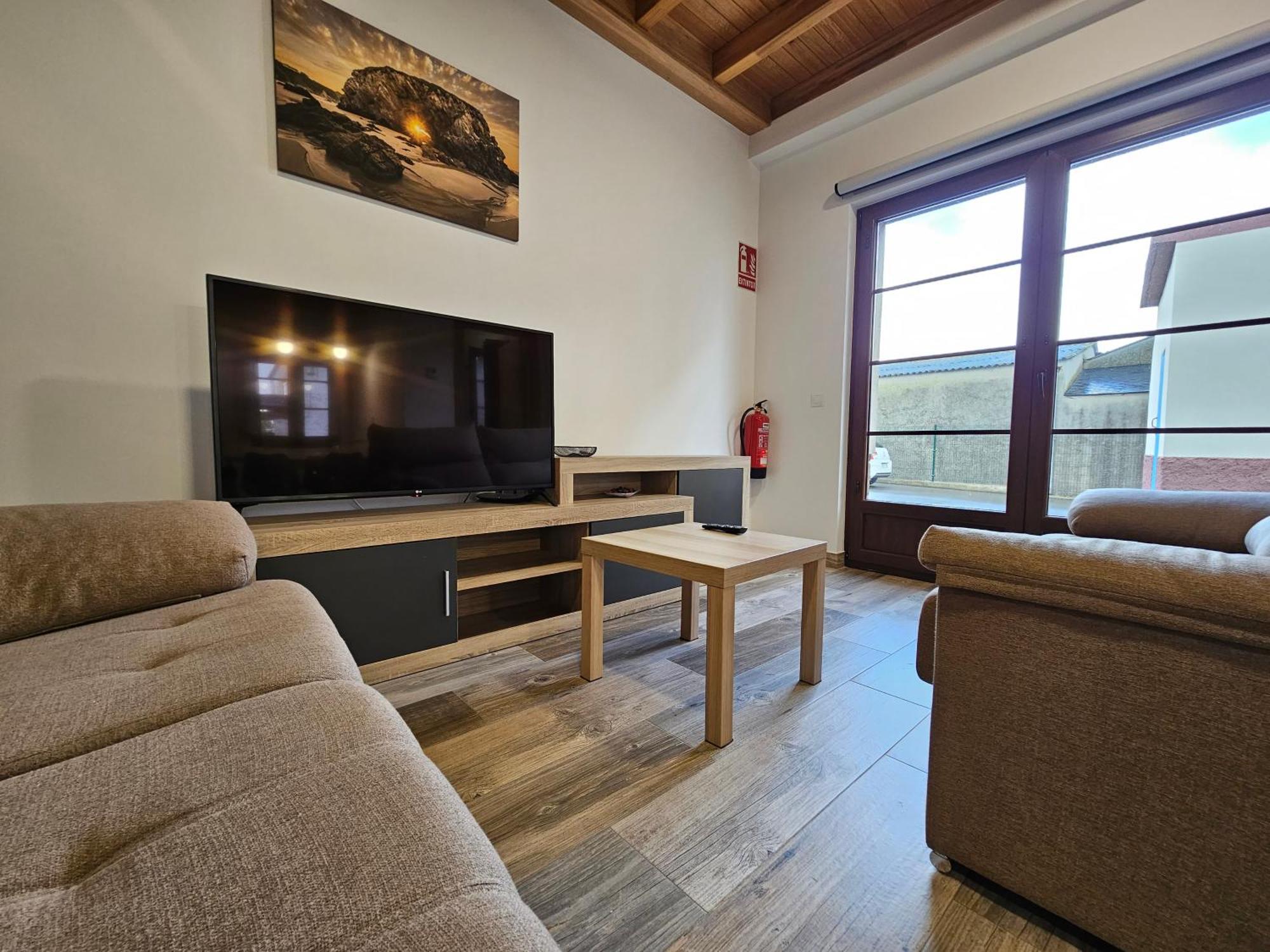 Apartamentos Rurales Lola Penarronda Castropol Bagian luar foto